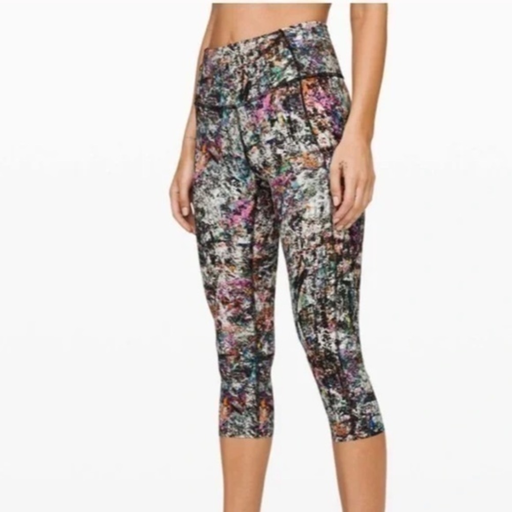 Lululemon Fast and Free Crop Leggings